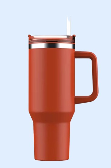 grote-waterfles-met-rietje-oranje