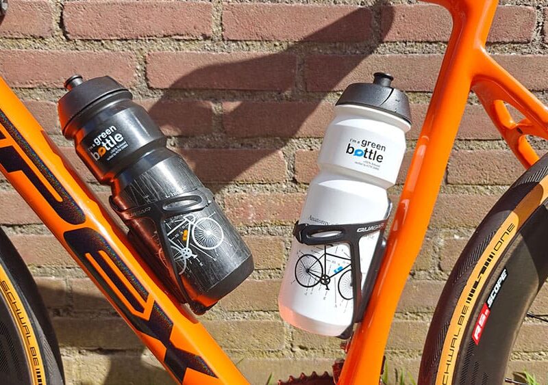 Test cobbles-wielrennen-retulp-suikerriet-bidon-review-1